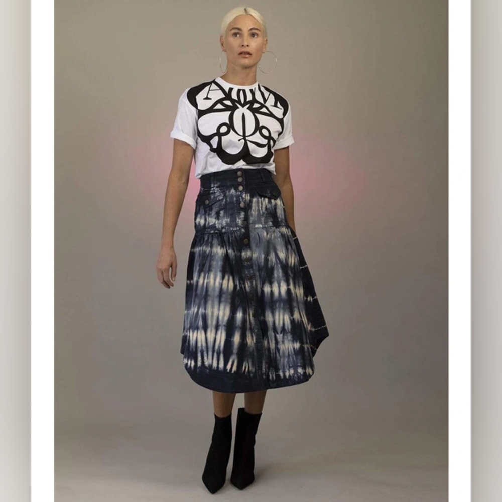 Ulla Johnson Briony floral-print denim midi skirt - Picture 2 of 2